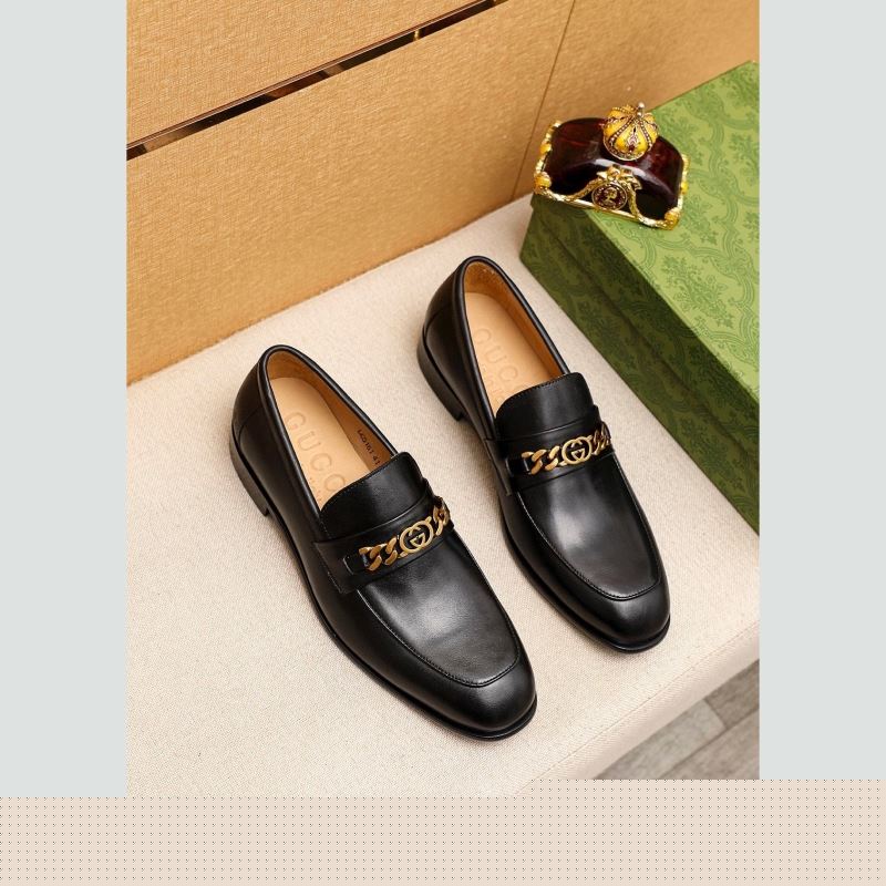 G*u*i leather shoes